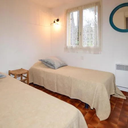 2 Bedroom In Grosseto-pugna Feriehus *